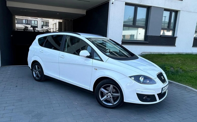 Seat Altea XL cena 24900 przebieg: 298000, rok produkcji 2014 z Supraśl małe 211